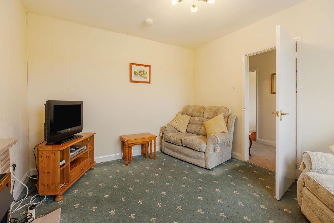 Villa Meadow Lea Leominster Esterno foto